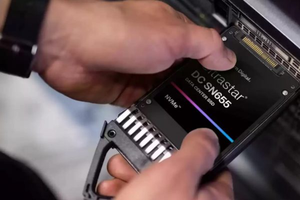 Úložiště s technologií Flash a provoz datového centra